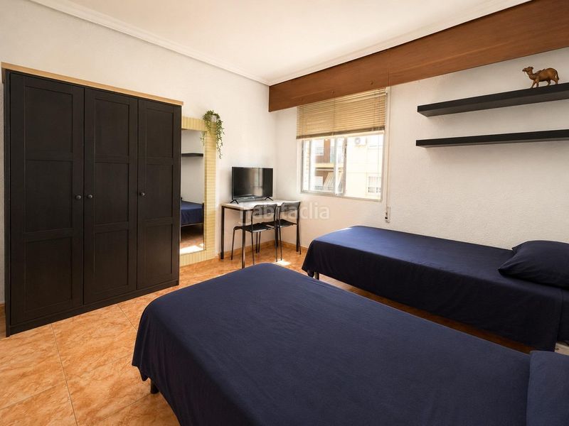 Foto d57d13ea-f335-4857-9a84-b513997dcd2b. Pis a Mont Olivet Valencia