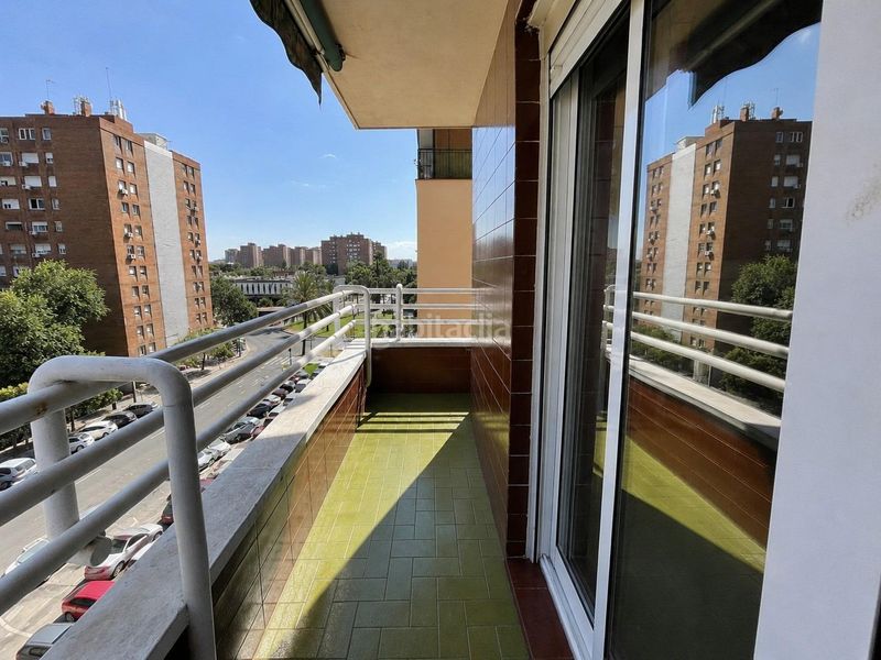 Foto e99ddcbd-851b-4e97-b2c8-e5dd7666c100. Pis a Mont Olivet Valencia