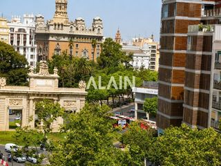 Penthouse in El Pla del Remei. Atico en mercado de colon de valencia