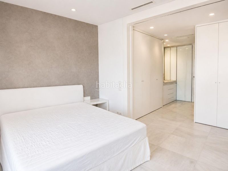 Foto a2ae65c8-c200-4f6d-a820-652c91d6af05. Àtic amb calefacció aparcament a Sant Francesc Valencia
