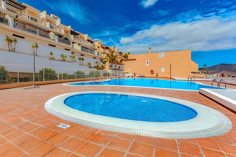 Foto b3a26f9d-a581-46cd-b422-7a8bddbddb33. Lloguer apartament a calle tinguafaya 90-c a Chayofa Arona
