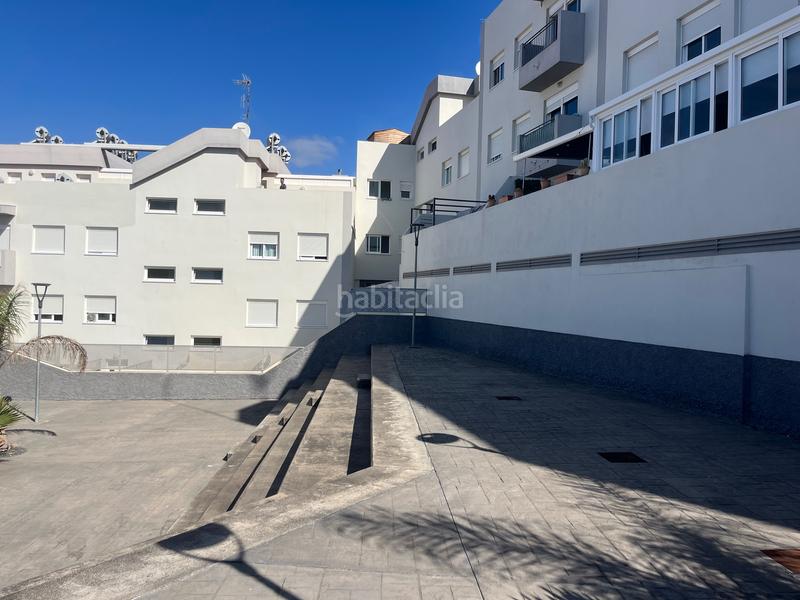 Foto 830c1bfb-f17c-4fad-9069-f346609a7400. Apartament a calle leonardo 12 a Buzanada Arona