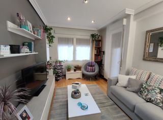 Pis  Calle zubiaurre. Piso con 2 habitaciones amueblado con calefacción