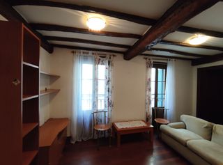 Apartament  Calle contracalle. Apartamento con 2 habitaciones con calefacción