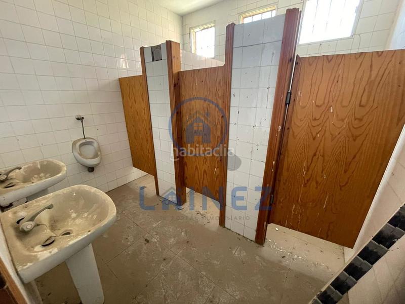 Foto f4d4db3f-d04e-426b-b19b-63d81e55c542. Nave industrial en Peñarroya - Pueblonuevo