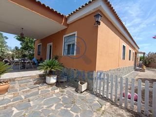 Maison à Belmez. Chalet con piscina en venta en belmez