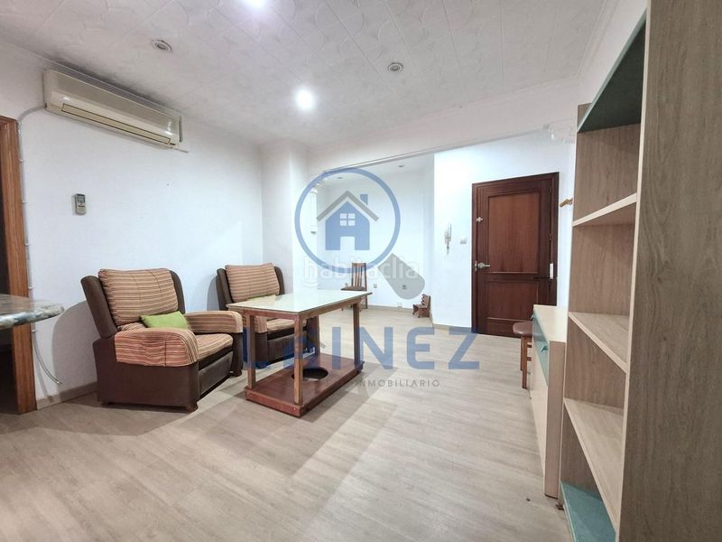 Foto 99fe3c46-a9bd-4db7-a746-30e5d98f5d5b. Edificio in Peñarroya - Pueblonuevo
