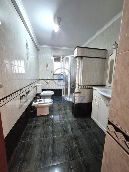 Foto d3f600d0-2c2a-40cc-b8fa-d8d78fc7dd0f. Edificio in Peñarroya - Pueblonuevo
