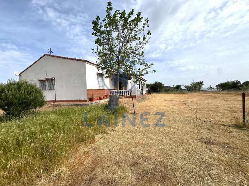 Foto f1084f92-978b-43e2-bf9a-64647408171e. Finca rústica a Belmez