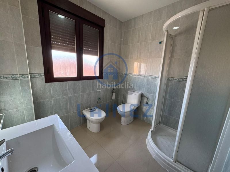Foto 5ee909f7-c90c-4d81-bc70-cb1aa6afb8d2. Haus in Peñarroya - Pueblonuevo