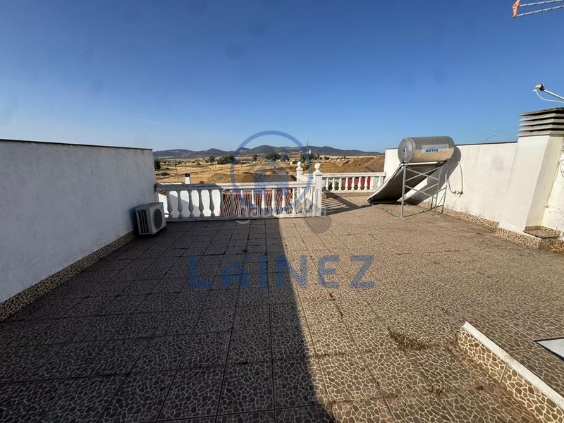 Foto d5db9857-5e59-4c83-8add-48e7e9ba9ea6. Haus in Peñarroya - Pueblonuevo