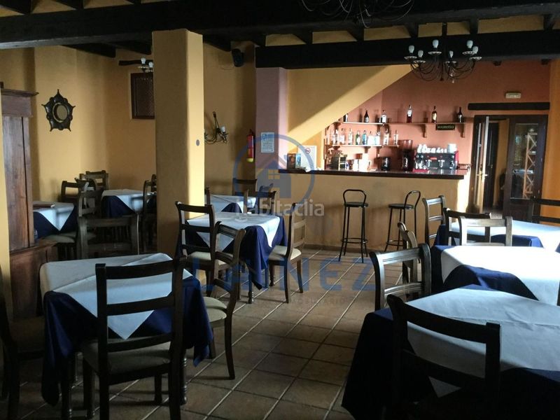 Foto e9884fa0-8ec9-45c1-9668-fd5bd778f6f2. Edifici a San Matías - Realejo Granada