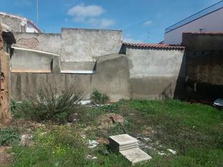Terreny residencial a Peñarroya - Pueblonuevo. Excelente solar urbano 
excelente solar limpio de escombro con