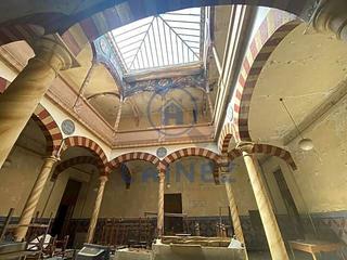 Édifice à Peñarroya - Pueblonuevo. Gran antiguo casino con muy buen acceso en venta en el municipio
