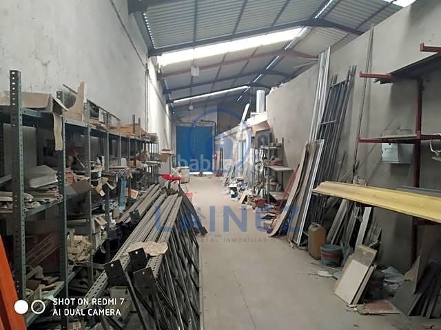 Foto eed258a5-61e4-4dd7-aa91-bcfac5a2a945. Nau industrial a Hinojosa del Duque