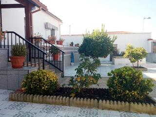 Casa a Peñarroya - Pueblonuevo. Chalet en el municipio de pya-pvo con una superficie de 479 m2 y