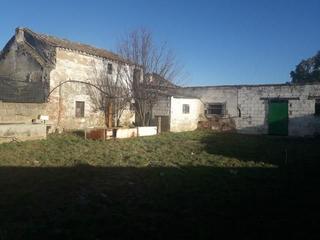 Terreny residencial a Peñarroya - Pueblonuevo. Parcela con casita (cortijo) y corralón en el municipio de peñar