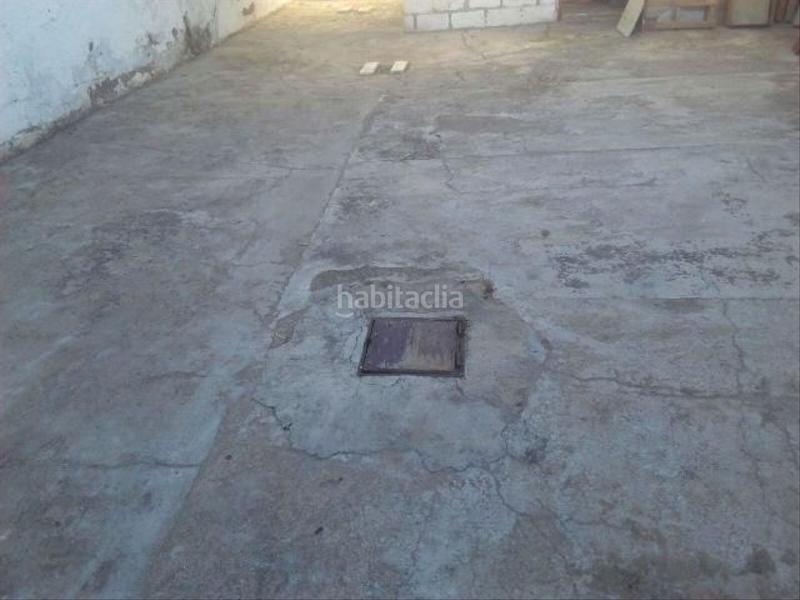 Foto 8559d571-3f46-4dab-9b2f-0cd8e759c1c1. Aparcament cotxe a Peñarroya - Pueblonuevo
