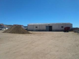 Terreny residencial a Peñarroya - Pueblonuevo. Suelo urbano con nave en pya 
suelo urbano de 4. 500 m2, con un