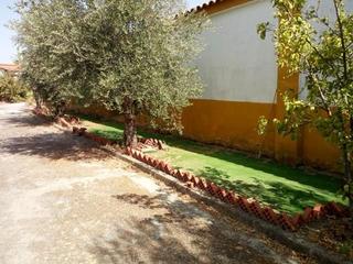 Terreny residencial a Hinojosa del Duque. Comedero/solar/cochera 
¡!!excelente comedero/cochera/solar con