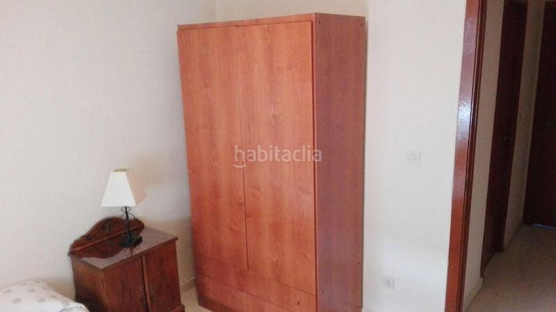 Foto 735558cc-8d14-46a9-a45b-1eae25c8de57. Piso excelente piso en el distrito de pya-pueblonuevo con una superficie de 91 m2, consta de 4 dormitorios, salón-comedor, cocina, a/a, en Peñarroya - Pueblonuevo