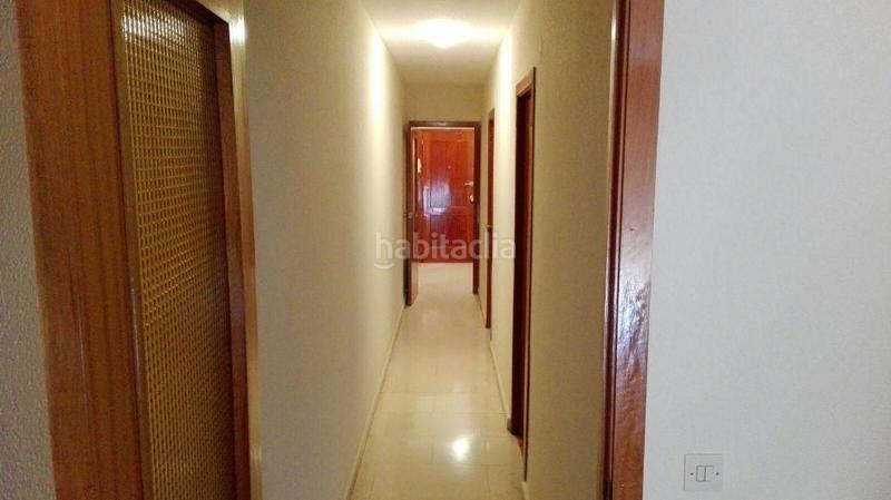 Foto d9d77d8f-10f0-4de5-b956-27b3b14f86ef. Piso excelente piso en el distrito de pya-pueblonuevo con una superficie de 91 m2, consta de 4 dormitorios, salón-comedor, cocina, a/a, en Peñarroya - Pueblonuevo