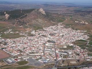 Édifice à Peñarroya - Pueblonuevo. “atención inversores” excelente edificio a dos calles, próximo a