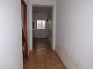 Casa a Villaviciosa de Córdoba. La casa consta de 90 m2 con dos plantas, planta baja 1, 1 salón,