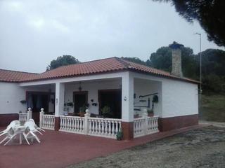 Terreny residencial  Calle la fuente. Finca con chalet con 200m2 situada en el municipio de  villavici