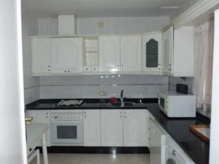 Casa a Peñarroya - Pueblonuevo. Piso céntrico compuesto por 3 dormitorios, 1 baños, 1 patio, coc