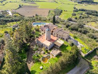 House  De sa rosa. Dos hogares independientes historia, vistas y exclusividad en sa