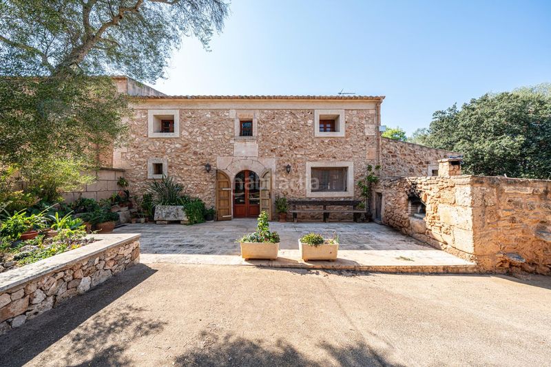 Foto a2e1ae91-33c2-4e92-8648-469214d336de. Casa aparellada amb calefacció aparcament piscina a Campos