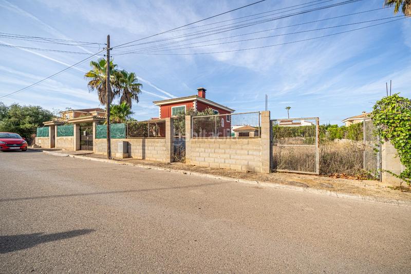 Foto f4cd7dac-3a80-45ac-965f-50aa41fa4686. Terreny residencial a Ses Palmeres Llucmajor