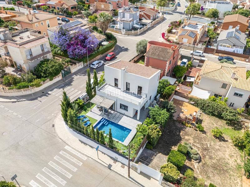 Foto 93588f68-0049-4e1b-98d2-beb24a831e3c. Chalet with heating parking pool in Son Ferrer Calvià