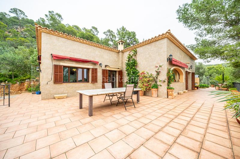 Foto 2c8fbba4-24fc-4e66-aa19-0202434fbf49. Haus mit heizung parking in Bunyola