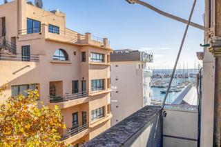 Penthouse in Carrer GUILLEM COSTA