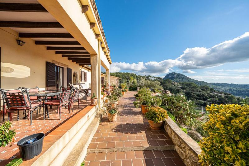 Foto 70cad40f-842d-4794-a46d-fd3879251312. Xalet amb calefacció aparcament a Puigpunyent