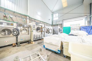 Traspàs Local Comercial  Carrer camp franc. Gran ocasión empresa de lavanderia industrial en venta
