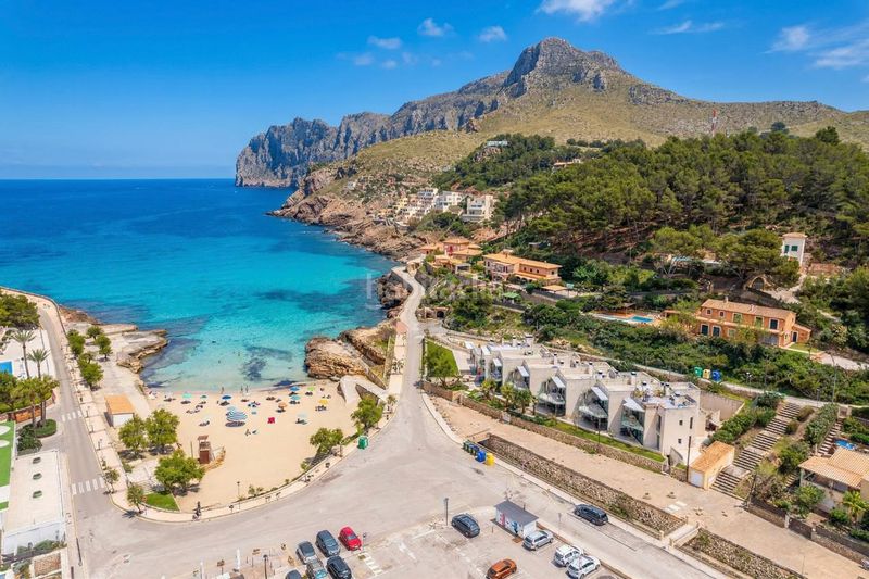 Foto 74e8c610-9d11-473b-9c8e-97f4b98f9281. Apartament amb aparcament a Cala Sant Vicenç Pollença