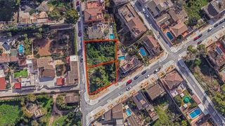 Wohngrundstück in Camino de les pedreres 16. Solar urbano con posibilidad de 2 parcelas para dos chalets excl
