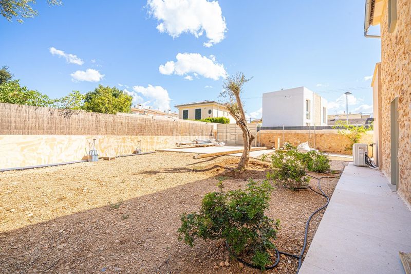 Foto a4349536-0bf9-47a1-98e7-5b0237ab2dbc. Xalet amb aparcament piscina a Els pla de na Tesa Marratxí