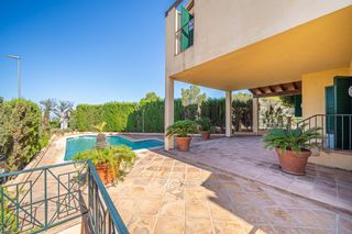 Casa aparellada a Son Verí