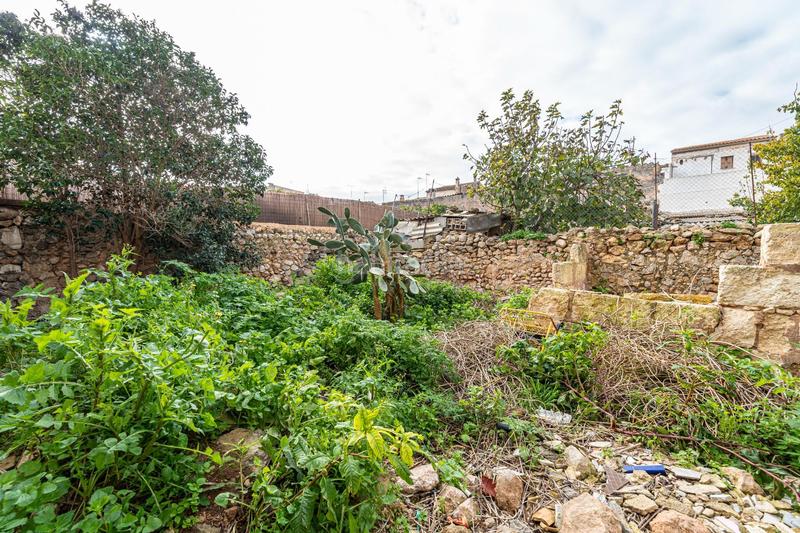 Foto 82ef2cb8-1418-4a81-8870-be03c0279fd3. Terreno residencial solar urbano edificable 255m2 en Inca