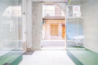 Business premise  Major. Se vende local comercial en plena peatonal de sa pobla  ubicació
