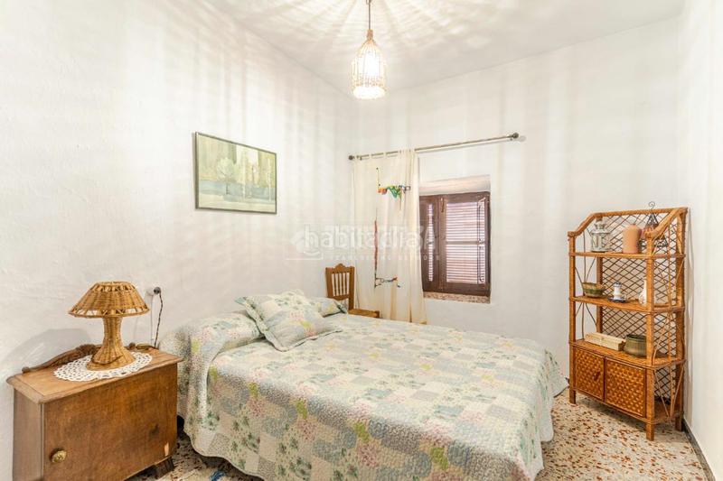 Foto 979137ab-3d6a-49c2-8c72-208f4f76991a. Casa pareada casa en venta en los guajares en Guájares (Los)