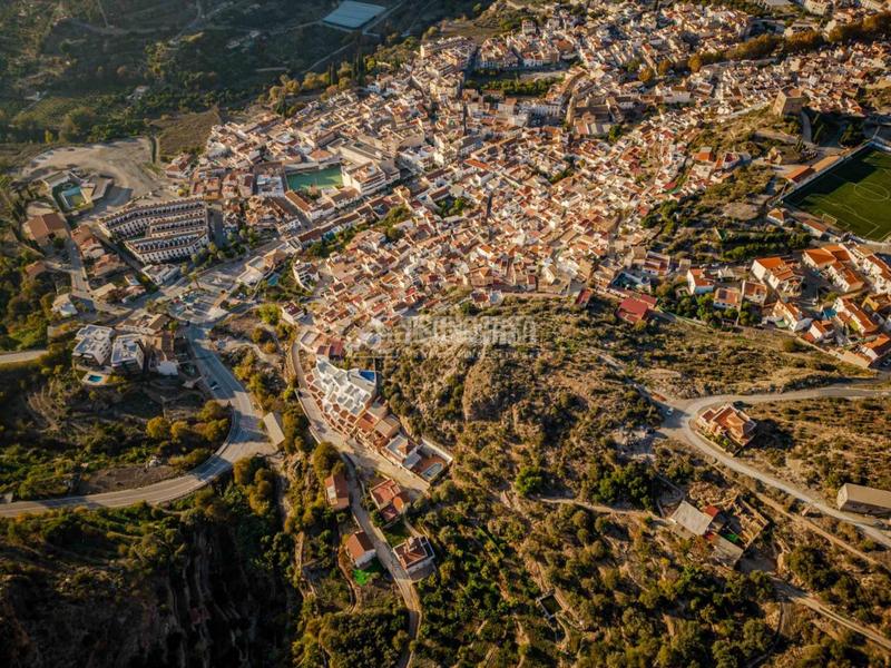 Foto 30d5afdf-f50d-4f8c-a566-946d4b22fd77. Wohngrundstück in Vélez de Benaudalla