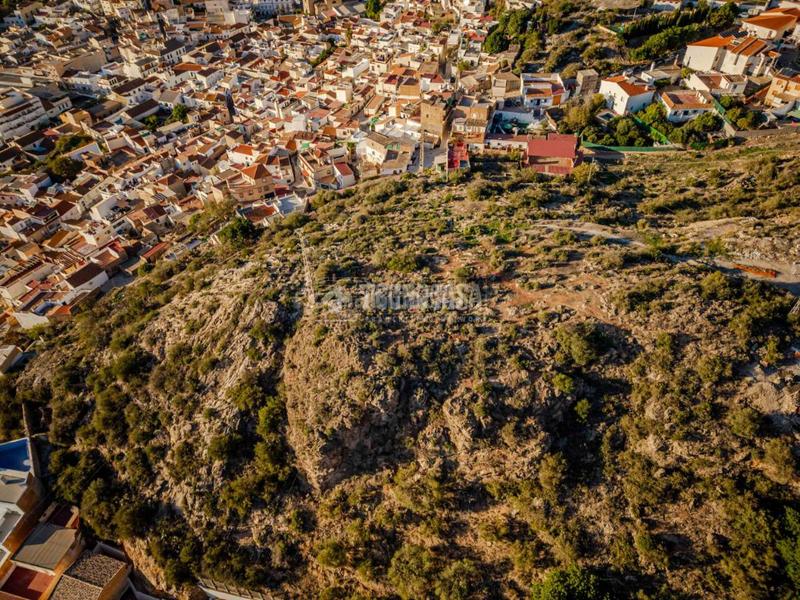 Foto f4bffc23-bb30-454c-bf78-65ff68d6913f. Wohngrundstück in Vélez de Benaudalla