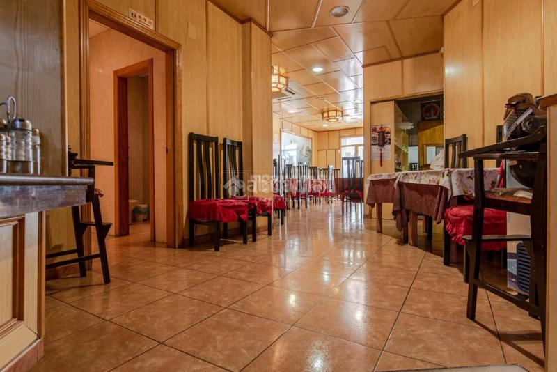 Foto 42c2a33e-68d6-4bd5-afb5-de88a89be530. Local comercial a Centro Salobreña