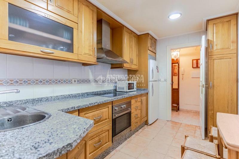 Foto 54abdda6-7573-4fc7-8d9a-9900be1e272c. Piso  en venta en Motril ciudad Motril
