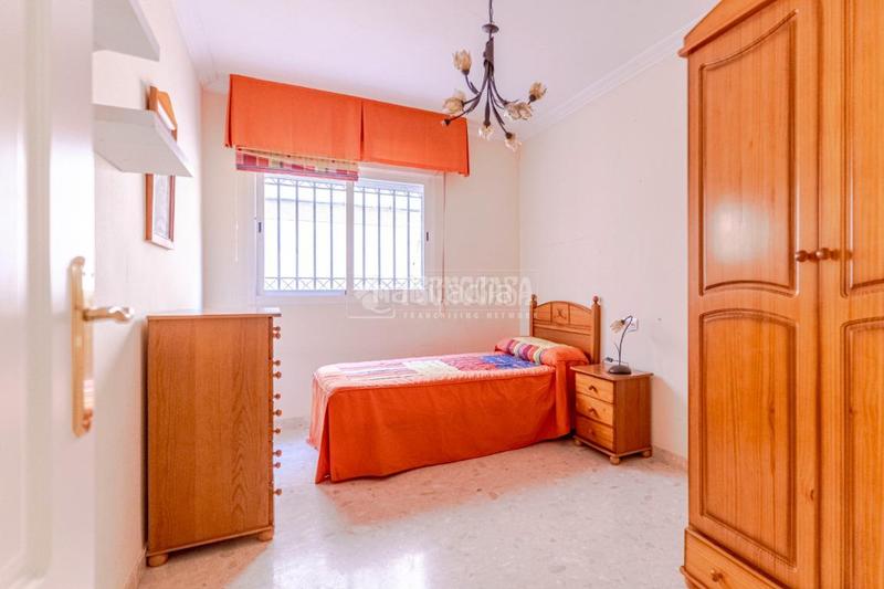 Foto 91581946-54c7-466c-91cc-976d1af15cb3. Piso  en venta en Motril ciudad Motril